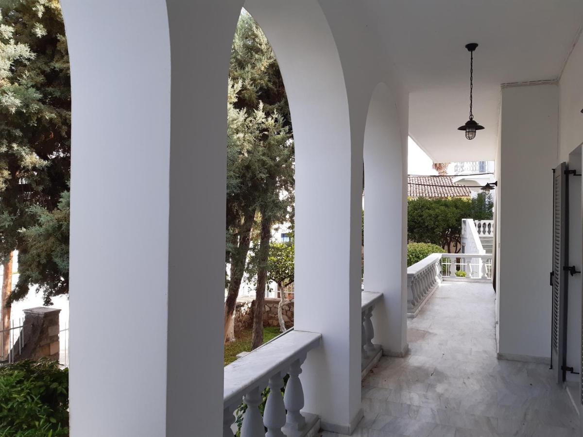 The Elegant Summer House Spétses Esterno foto